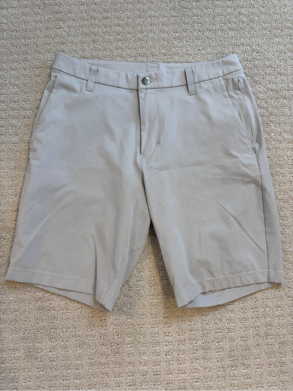Lululemon ABC Shorts Woven Air, Medium 7"